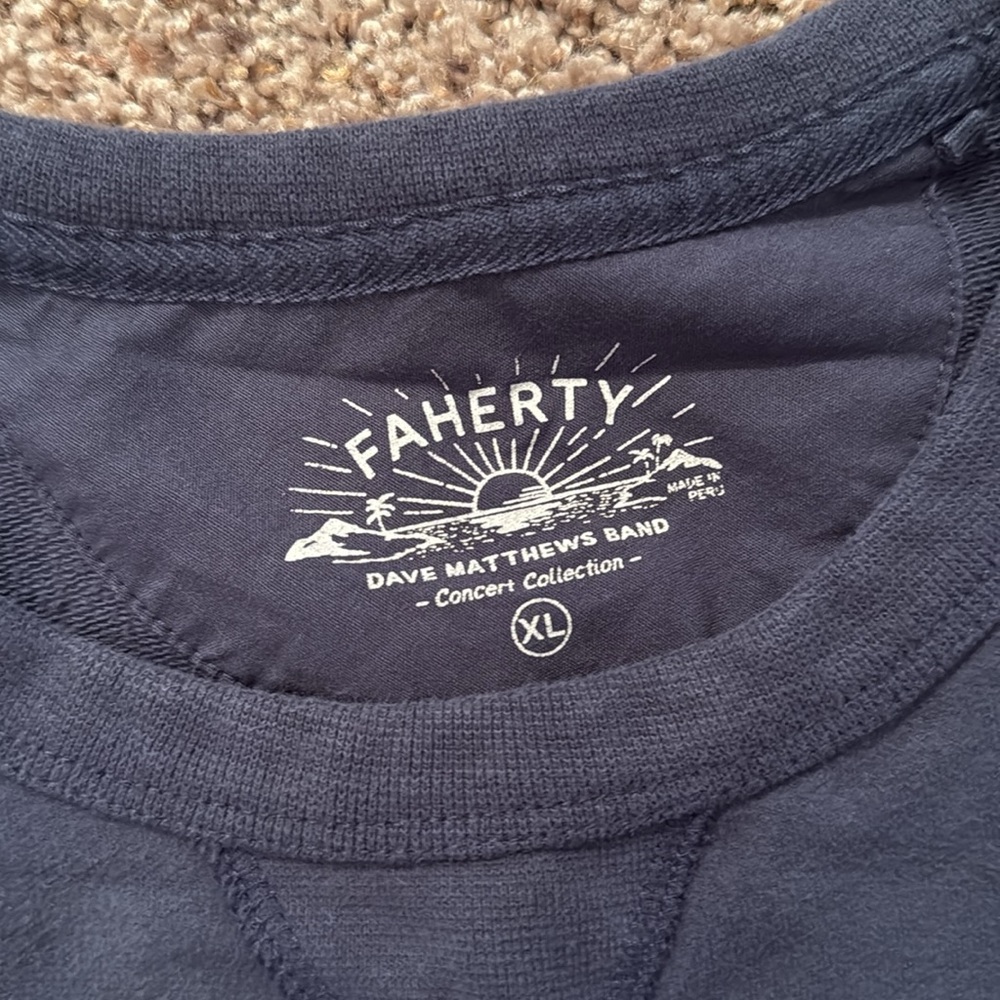 Faherty Dave Matthews Band Concert Collection Navy Sweatshirt - XL - Picture 2 of 4